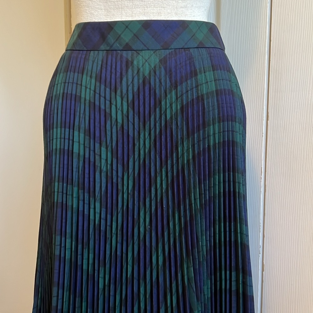 Permanently Pleated Navy and Green Plaid Pendleton Vintage Wool Skirt Size 10P
